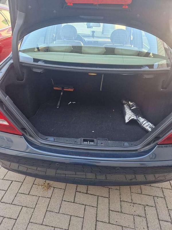 Gebraucht 2005 Mercedes C220 Classic Limousine | 3.500 € (Fairer Preis) - Bild 1/4