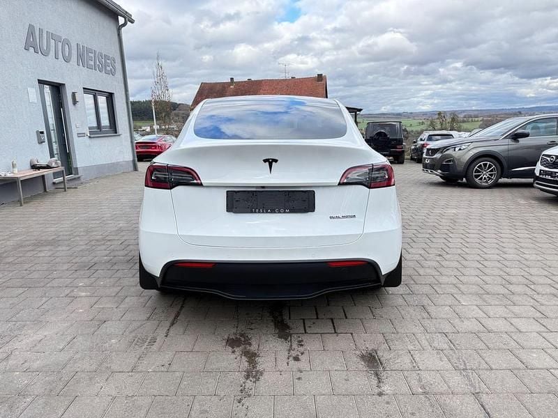 Gebraucht Tesla Model Y 378 kW (514 PS) 2022 Weiß SUV