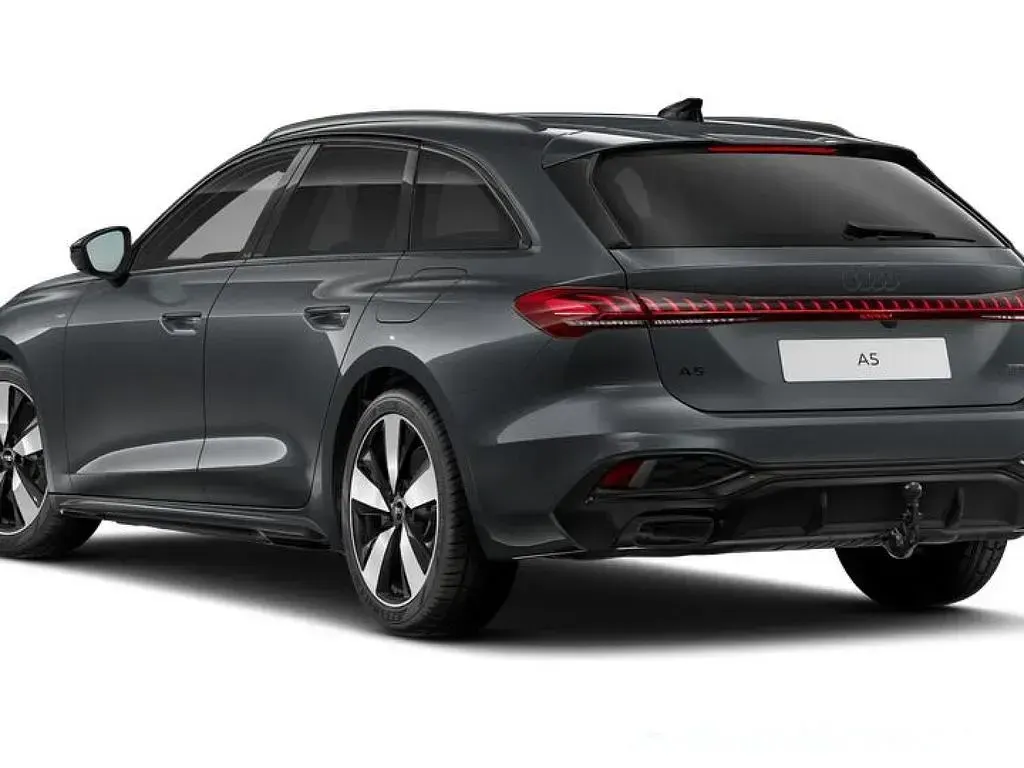 Neu Audi A5 Sport 299 PS (219 kW) 2026 Grau Kombi