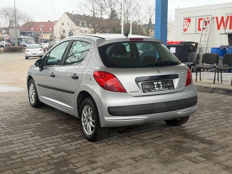 Gebraucht Peugeot 207 Filou 73 PS (53 kW) 2006 Grau Limousine