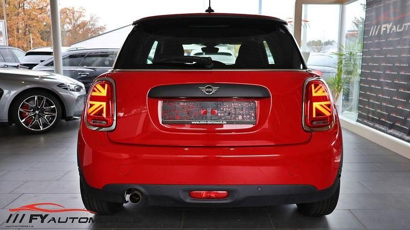 Gebraucht Mini ONE 102 PS (75 kW) 2020 Rot Kleinwagen