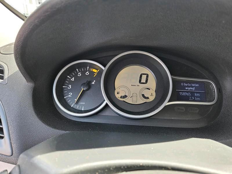 Gebraucht Renault Mégane III 101 PS (74 kW) 2011 Schwarz Kleinwagen