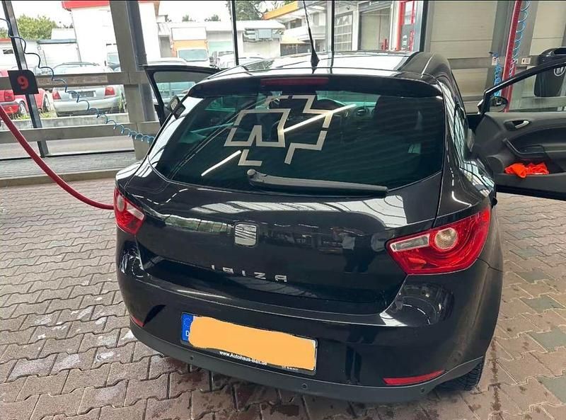 Schwarz Gebraucht 2010 Seat Ibiza SC Style Kleinwagen | 2.500 € (Guter Preis) - Bild 1/4