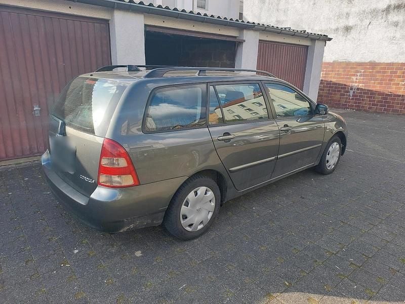 Gebraucht Toyota Corolla 97 PS (71 kW) 2002 Grau Kombi