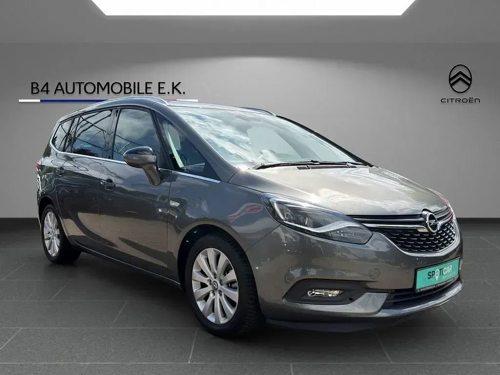 Gebraucht Opel Zafira Innovation 140 PS (102 kW) 2018 Grau Van / Kleinbus