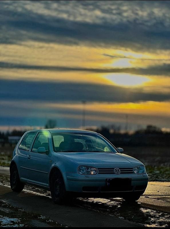 Gebraucht VW Golf IV 101 PS (74 kW) 1999 Silber Kleinwagen