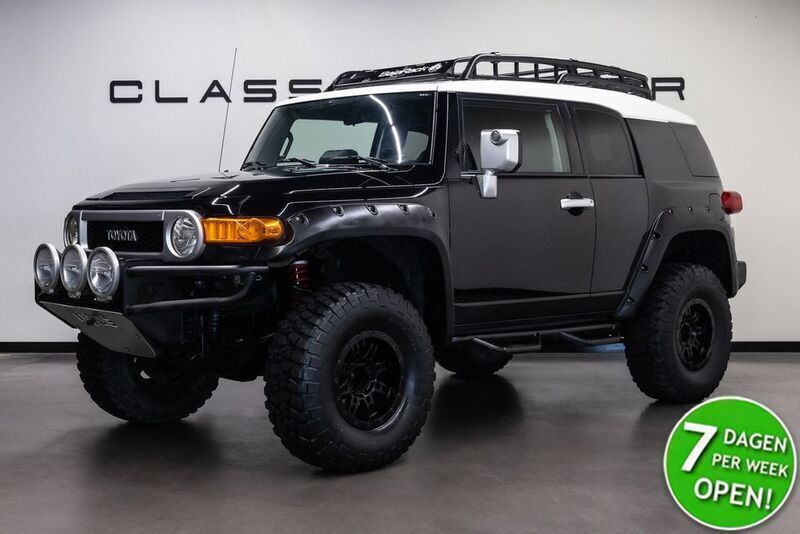 Schwarz Gebraucht 2008 Toyota FJ Cruiser SUV | 49.950 € - Bild 1/4