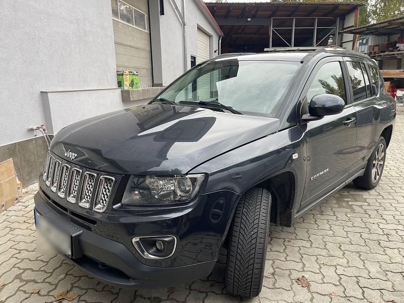 Gebraucht Jeep Compass Limited 163 PS (119 kW) 2013 SUV