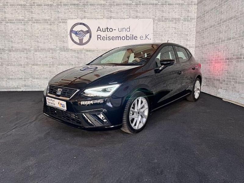 Blau Gebraucht 2022 Seat Ibiza FR Limousine | 19.000 € (Guter Preis) - Bild 1/4