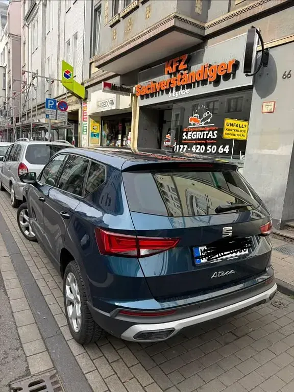 Gebraucht Seat Ateca Style 150 PS (110 kW) 2022 Grau SUV