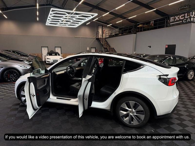 Gebraucht Tesla Model Y Long Range AWD 378 kW (514 PS) 2021 Weiß SUV