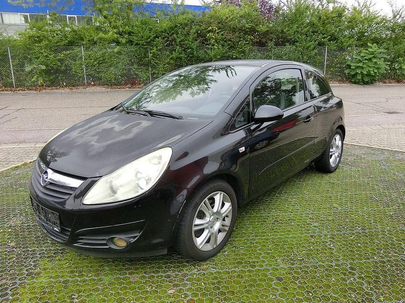 Second-hand Opel Corsa Cosmo 90 CP (66 kW) 2007 Negru Coupe