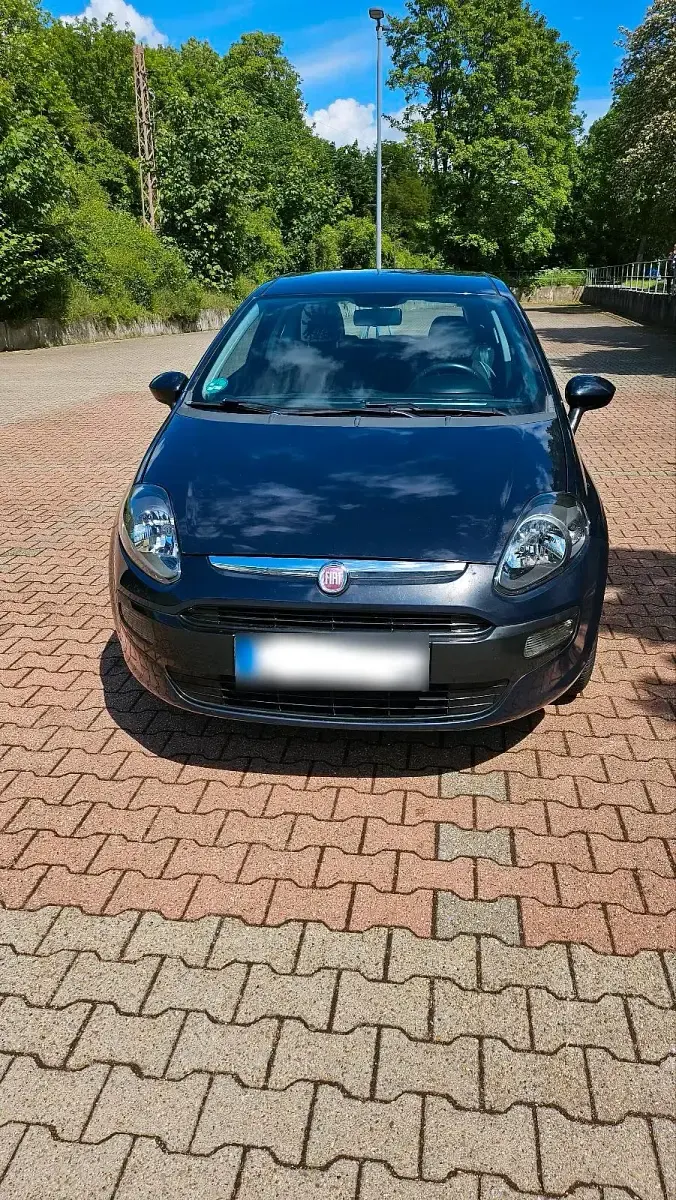 Gebraucht Fiat Punto Evo 65 PS (47 kW) 2011 Blau Kleinwagen