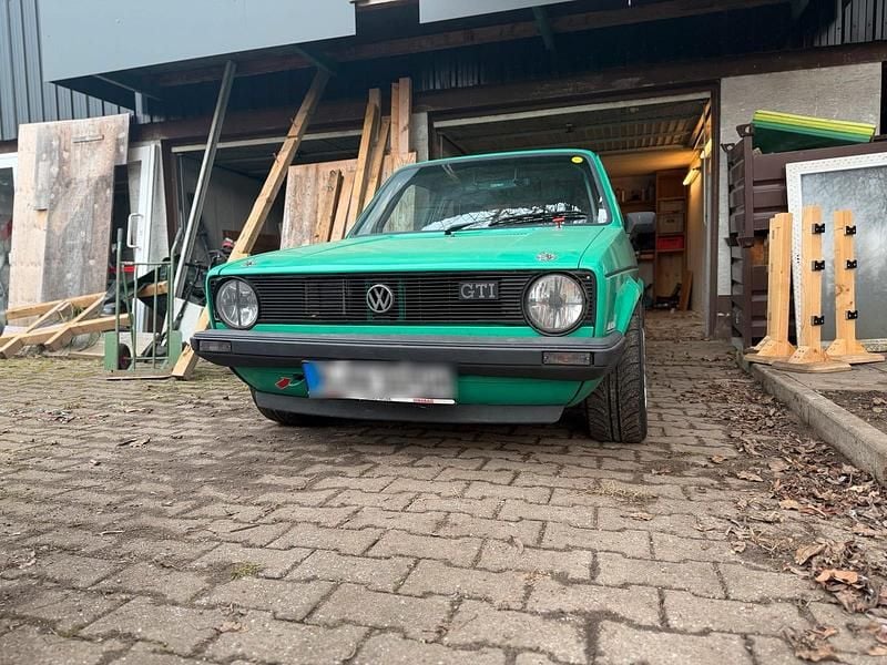 Gebraucht VW Golf I GTI 185 PS (136 kW) 1982 Grün Kleinwagen
