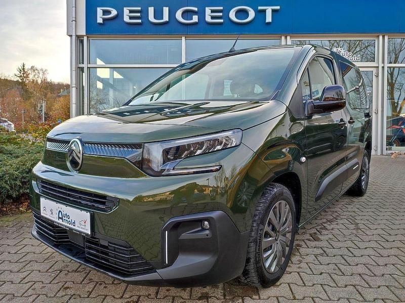 Grün Gebraucht 2025 Citroën Berlingo Van / Kleinbus | 27.450 € (Teuer) - Bild 1/4