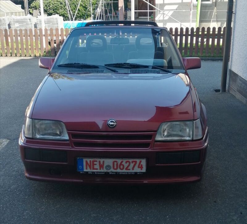 Rot Gebraucht 1993 Opel Kadett Cabrio | 2.300 € - Bild 1/4