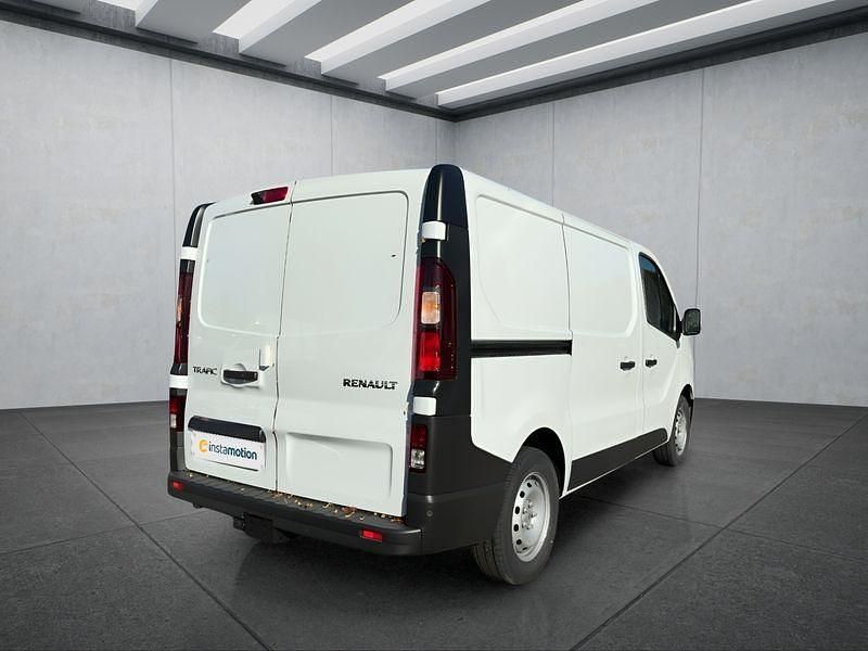 Neu Renault Trafic 131 PS (96 kW) 2025 Weiß Van / Kleinbus