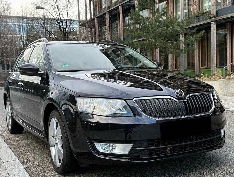 Gebraucht Skoda Octavia Ambition 150 PS (110 kW) 2016 Schwarz Kleinwagen