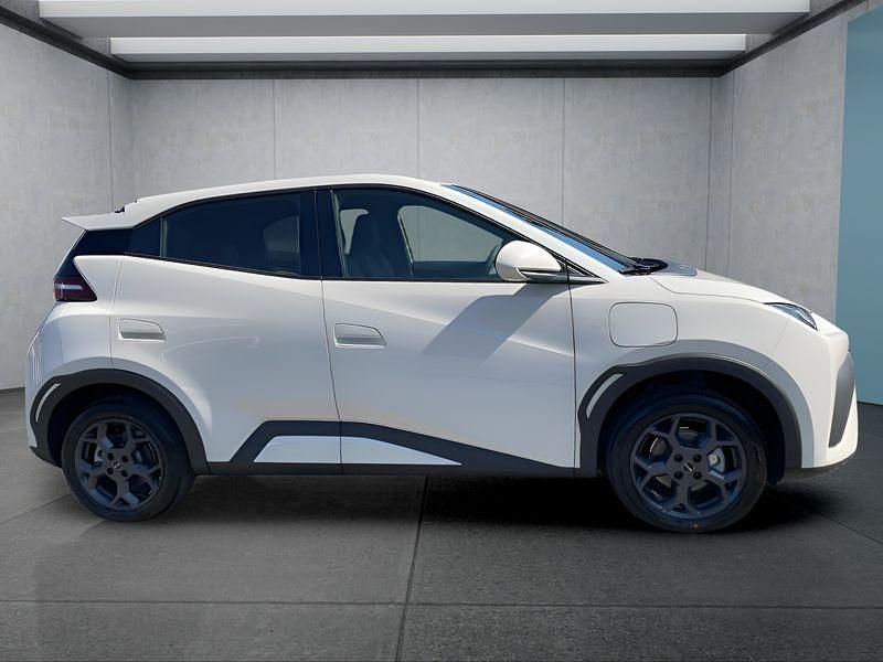 Gebraucht BYD Dolphin Surf Boost 150 kW (204 PS) 2025 Weiß Kleinwagen
