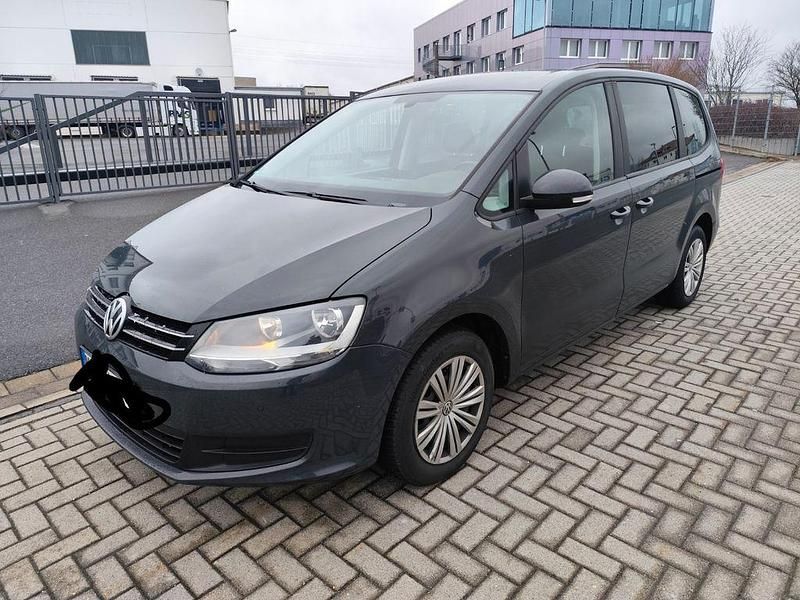Gebraucht VW Sharan 150 PS (110 kW) 2018 Grau Van / Kleinbus