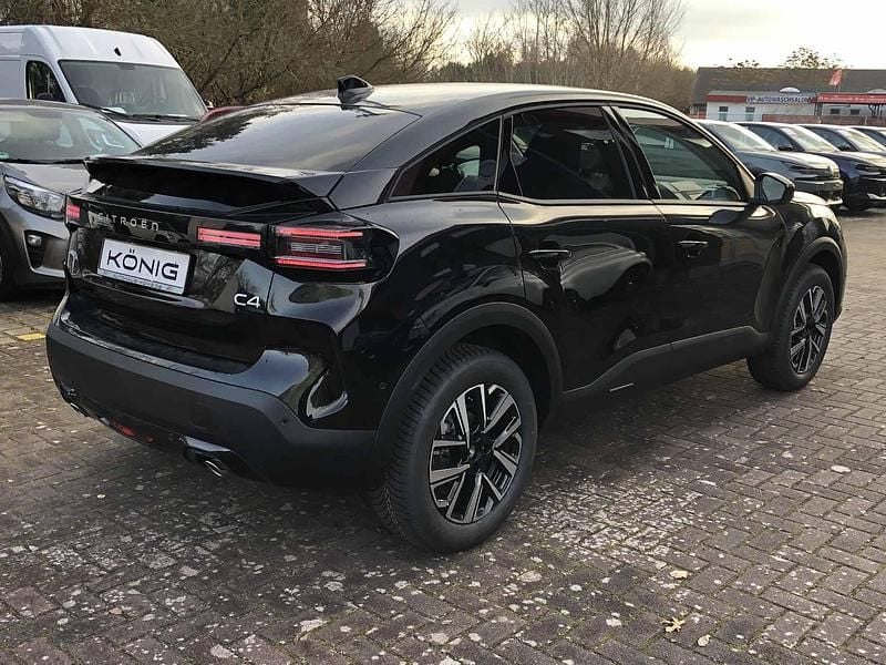 Neu Citroën C4 131 PS (96 kW) 2025 Schwarz Limousine