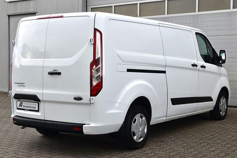 Gebraucht Ford Transit Custom Trend 105 PS (77 kW) 2019 Weiß Van / Kleinbus
