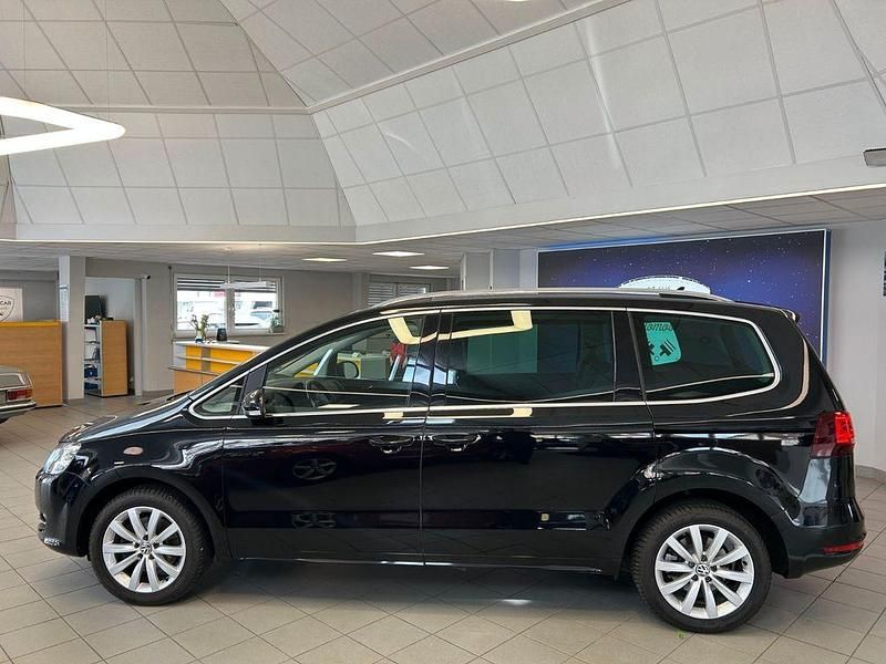 Gebraucht VW Sharan Highline 184 PS (135 kW) 2018 Schwarz Van / Kleinbus