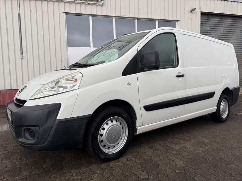 Gebraucht Peugeot Expert 120 PS (88 kW) 2011 Weiß Van