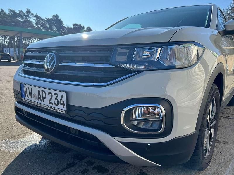 Gebraucht VW T-Cross Move 95 PS (69 kW) 2023 Ascotgrau SUV