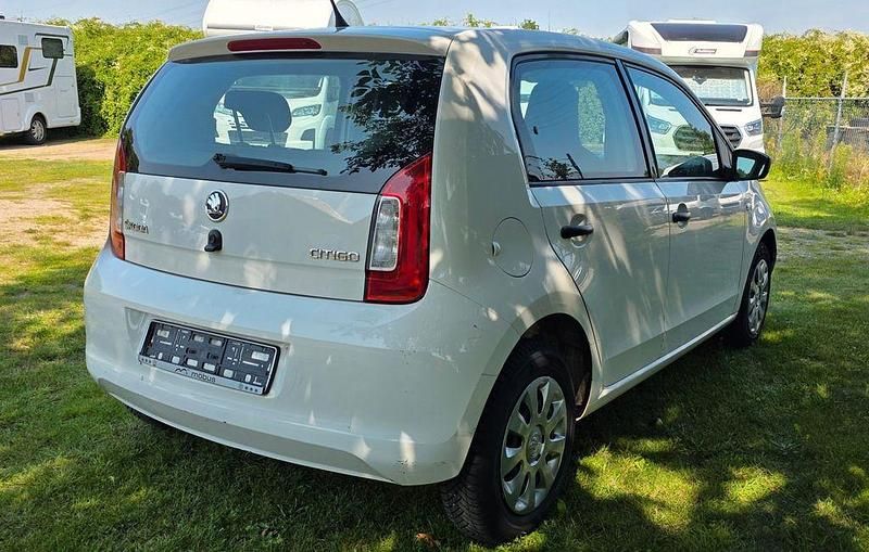 Gebraucht Skoda Citigo Active 60 PS (44 kW) 2012 Weiß Kleinwagen
