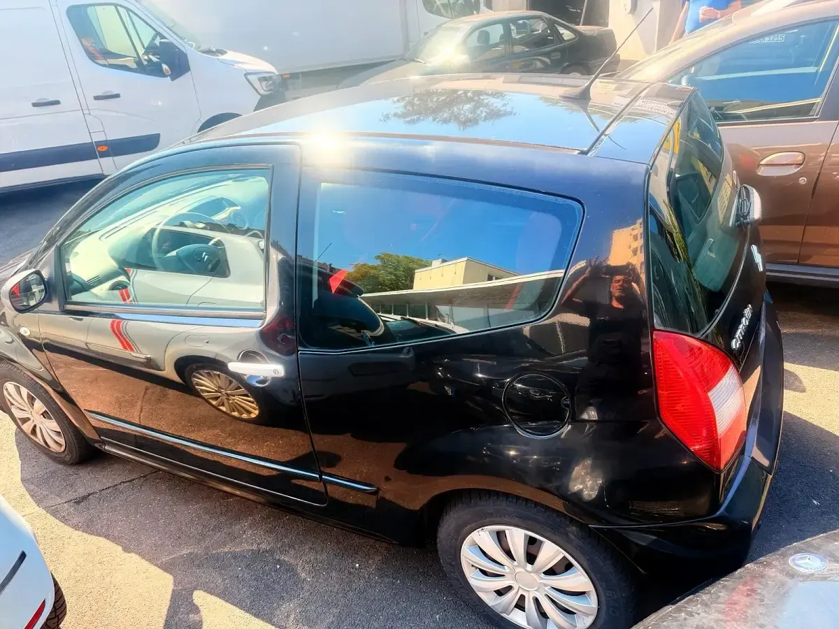 Gebraucht Citroën C2 60 PS (44 kW) 2008 Schwarz Kleinwagen