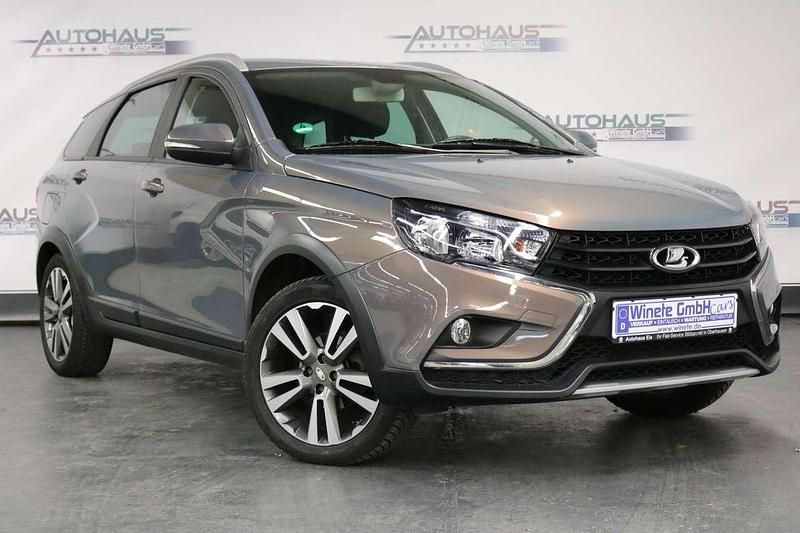 Other Gebraucht 2019 Lada Vesta Kombi | 13.990 € - Bild 1/4