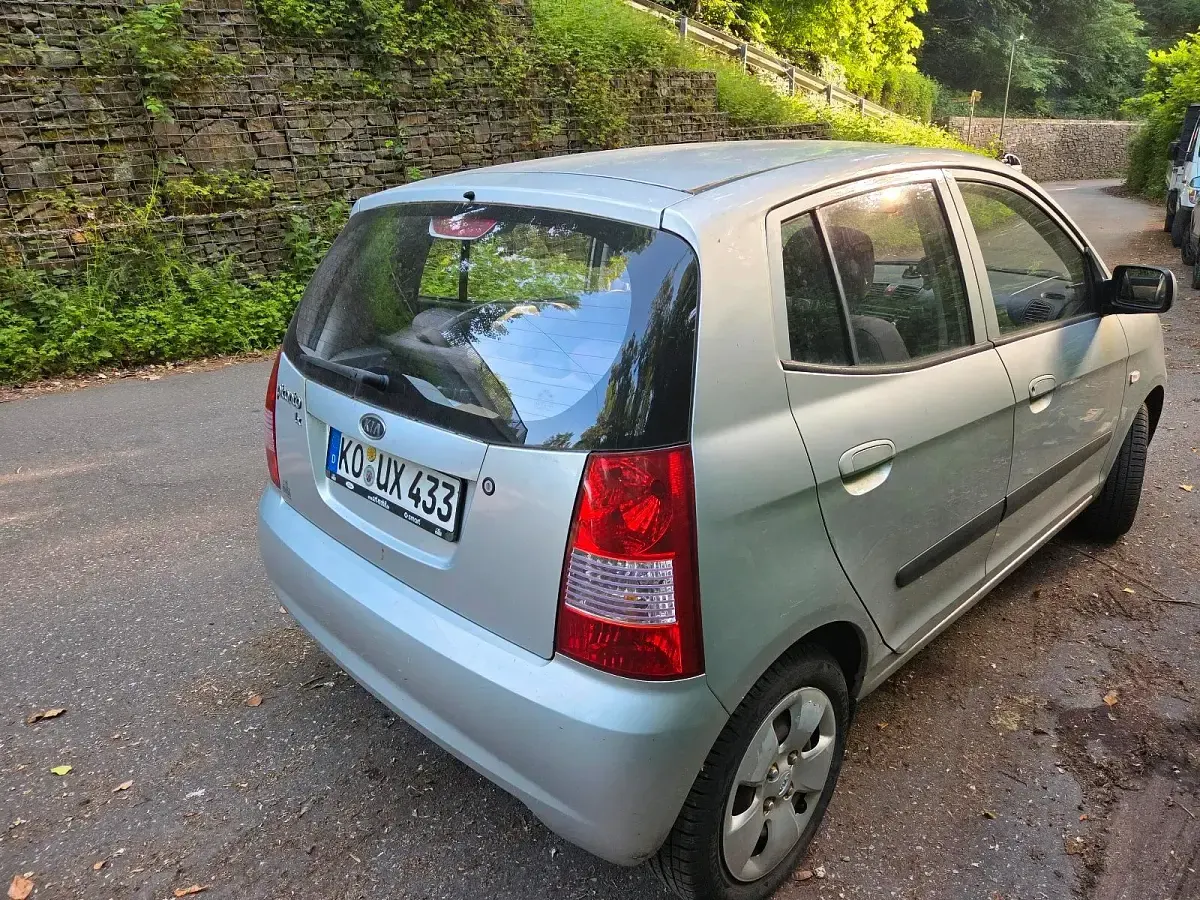 Brugt Kia Picanto 64 HK (47 kW) 2006 Sølv Hatchback