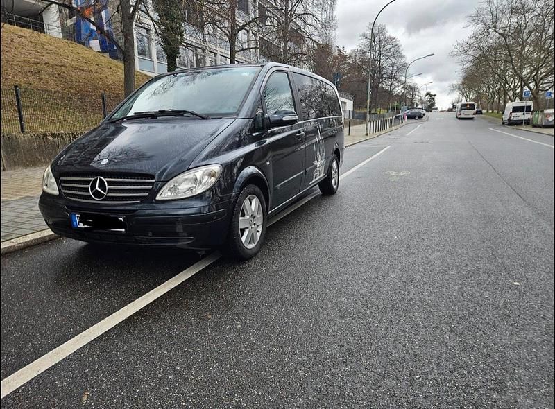 Blau Gebraucht 2007 Mercedes Viano Van / Kleinbus | 7.000 € (Fairer Preis) - Bild 1/4