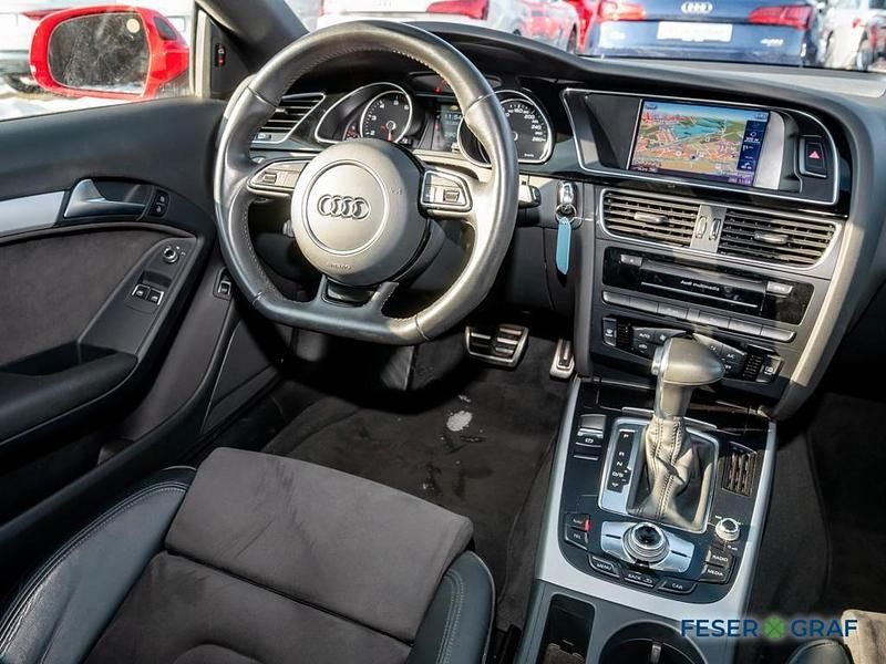 Gebraucht Audi A5 Design 177 PS (130 kW) 2016 Misanorot perleffekt Coupé