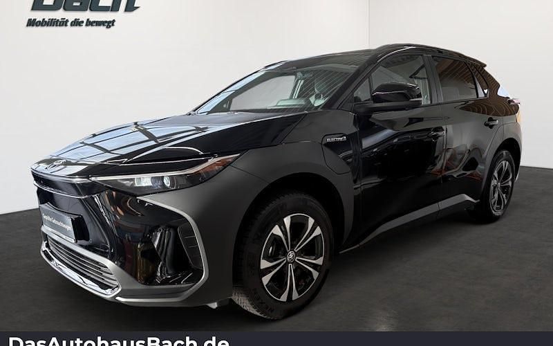 Gebraucht Toyota bZ4X 150 kW (204 PS) 2024 Schwarz SUV