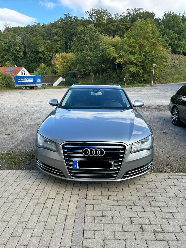 Gebraucht Audi A8 351 PS (258 kW) 2010 Grau Limousine