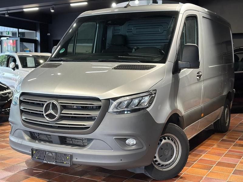 Gebraucht Mercedes Sprinter 143 PS (105 kW) 2019 Silber Van