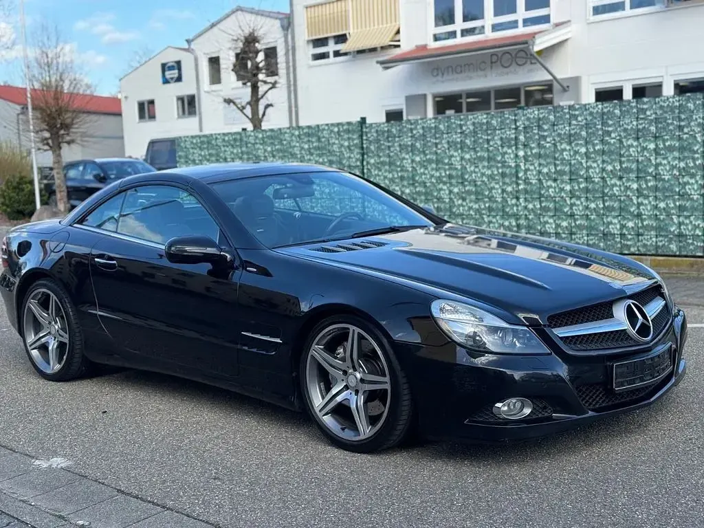 Gebraucht Mercedes SL350 315 PS (231 kW) 2010 Schwarz Cabrio