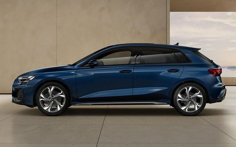 Neu Audi A3 S-Line 204 PS (150 kW) 2026 Ascariblau metallic Limousine