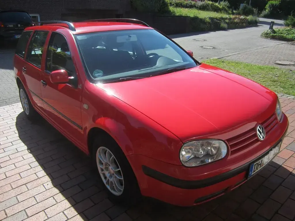 Gebraucht VW Golf III Basis 75 PS (55 kW) 1999 Rot Kombi
