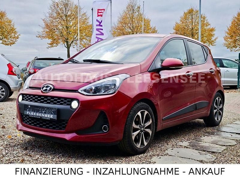 Rot Gebraucht 2017 Hyundai i10 Style Kleinwagen | 8.200 € (Guter Preis) - Bild 1/3
