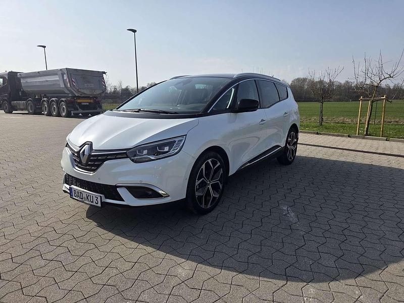 Gebraucht Renault Scenic E-Tech Intens 102 kW (140 PS) 2023 Weiß SUV