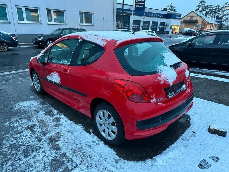 Gebraucht Peugeot 207 88 PS (64 kW) 2006 Rot Kleinwagen