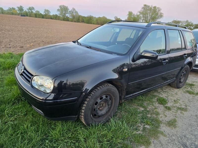 Schwarz Gebraucht 2005 VW Golf IV Pacific Kombi | 2.999 € (Etwas zu teuer) - Bild 1/4