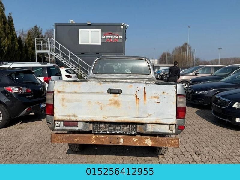 Gebraucht Toyota HiLux 102 PS (75 kW) 2004 Grau Pickup