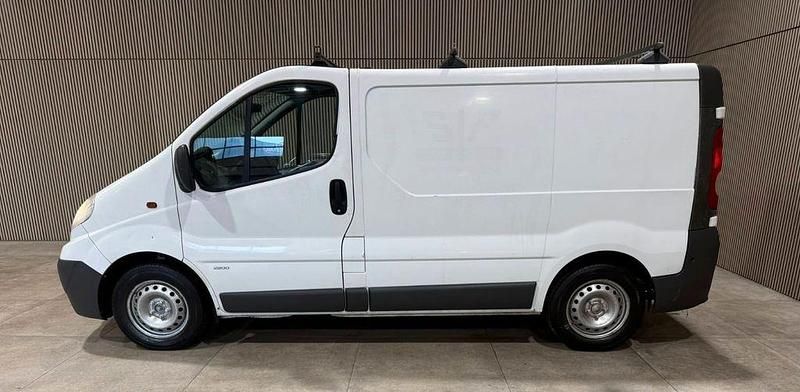 Gebraucht Opel Vivaro 90 PS (66 kW) 2012 Weiß Van / Kleinbus