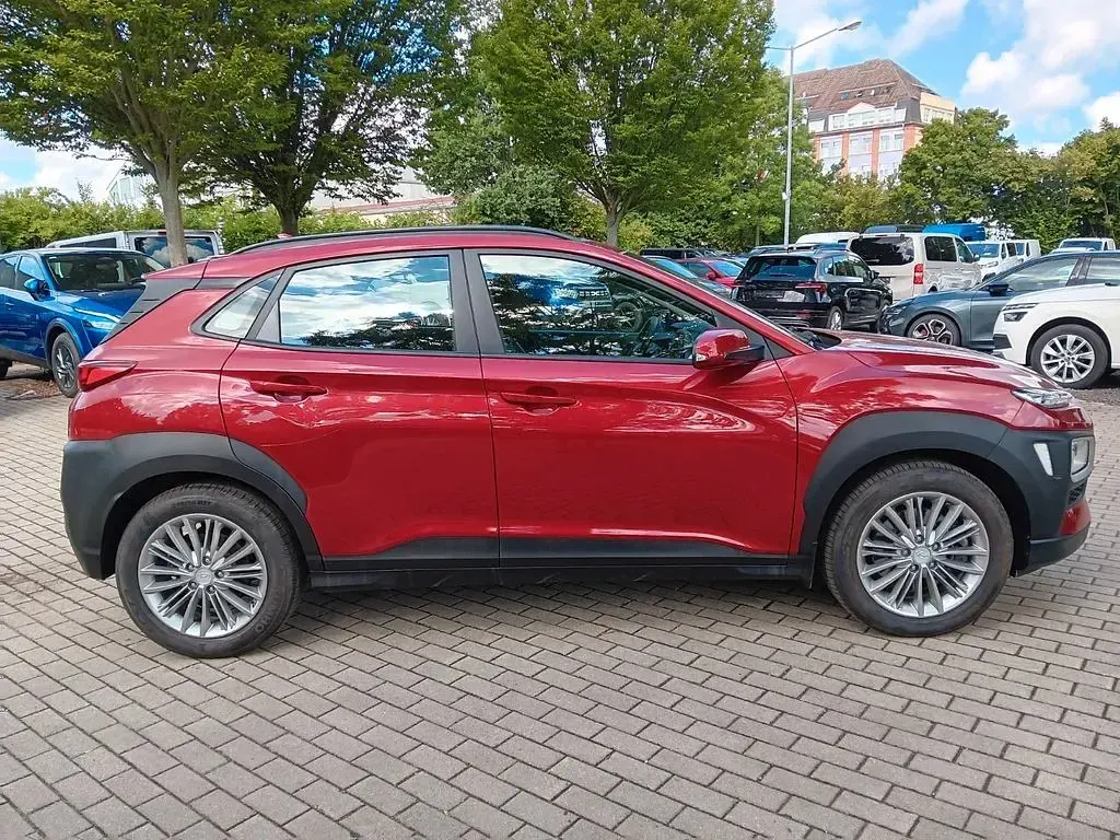 Gebraucht Hyundai Kona Trend 177 PS (130 kW) 2020 Rot SUV