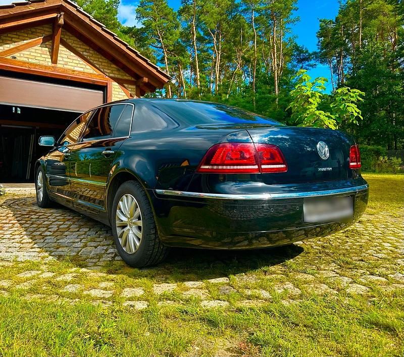 Usata VW Phaeton 240 CV (176 kW) 2013 Nero Berlina