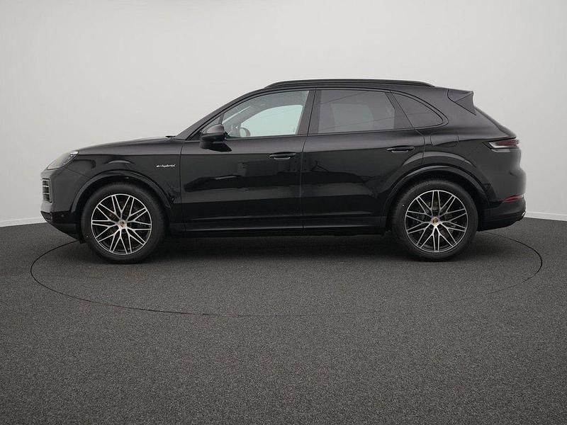Neu Porsche Cayenne 470 PS (345 kW) 2026 Schwarz SUV